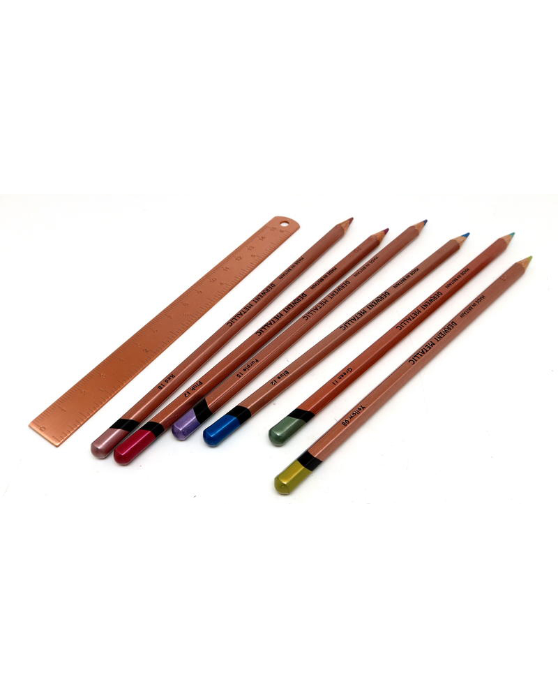 Matite colorate “Metallic” con righello Edizione Limitata – DERWENT